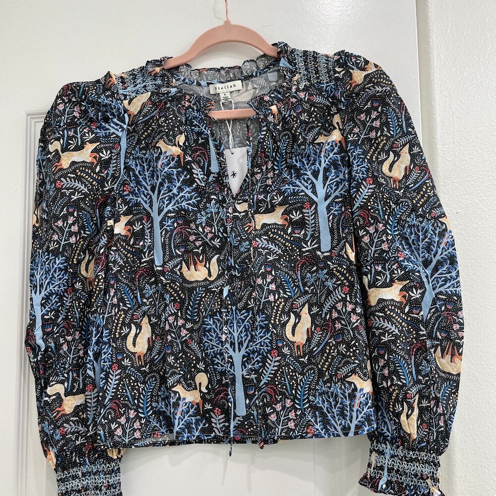 Stellah Forest Fox Blouse - NWT - Size Small